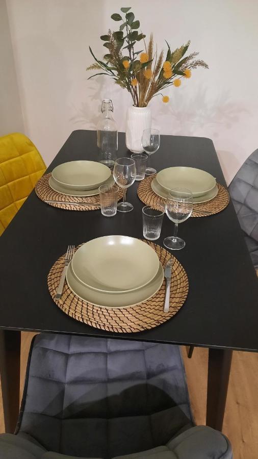 Ginette Et Marcel Apartment Saint-Remy-de-Provence Bagian luar foto